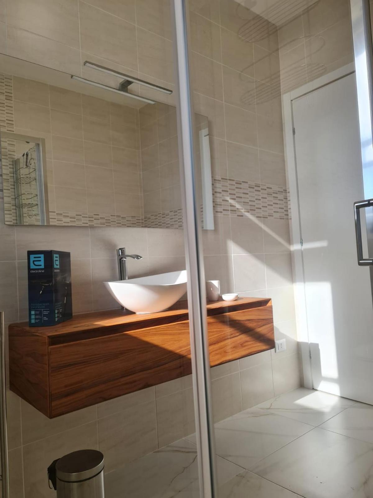 Attico Con Posto Auto Appartement