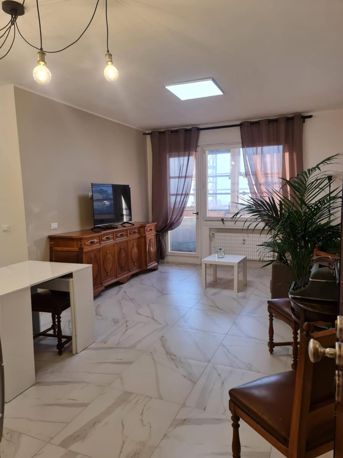 Attico Con Posto Auto Appartement *